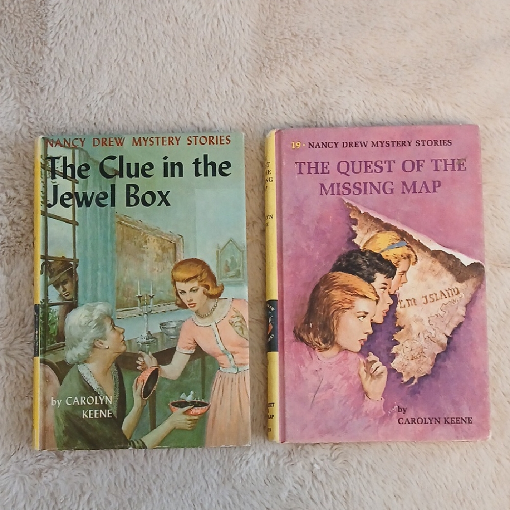 Vintage Nancy Drew Books
